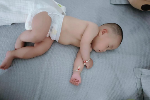 威海怀孕多久肚子会胀气